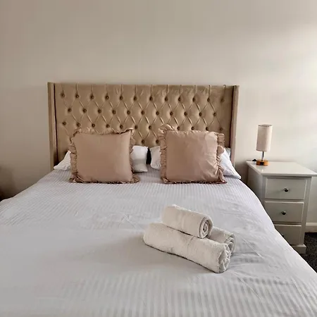 Holiday home Modern 3 Bedroom In Egremont, Western District, Sleeps Up To 6